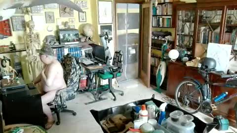 Snapshot of nakednudist72 chatting on 04.14.26 Naked Naturist online show from 04.14.26