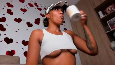 Nala Grey online show from 04.22.26