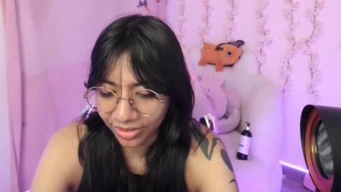 Snapshot of nami_usagi chatting on 11.27.25 nami_usagi online show from 11.27.25