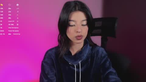 Snapshot of nanakodollx chatting on 05.17.26 Nana Natalia online show from 05.17.26