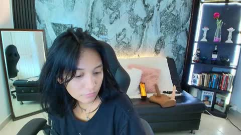 Snapshot of nanami_20 chatting on 02.21.26 samantha online show from 02.21.26