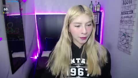 Snapshot of nancy_blonde chatting on 07.17.26 nancy blonde online show from 07.17.26