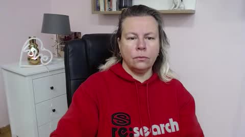 Snapshot of nancy_sugar chatting on 01.05.25 Nancy online show from 01.05.25