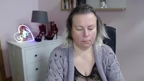 Snapshot of nancy_sugar chatting on 01.13.25 Nancy online show from 01.13.25