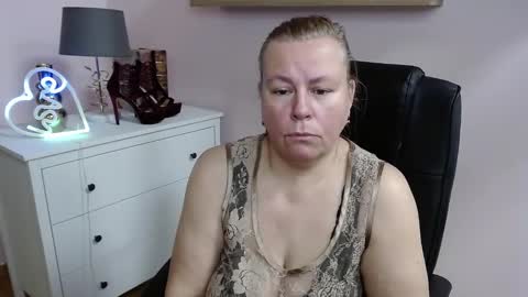 Snapshot of nancy_sugar chatting on 02.05.25 Nancy online show from 02.05.25