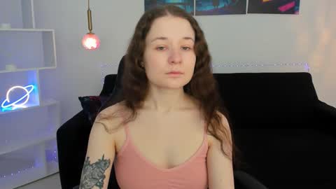 Snapshot of nancyjonson chatting on 01.12.26 Nancy online show from 01.12.26