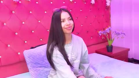 Snapshot of nanis_james15 chatting on 01.09.26 nanis james15 online show from 01.09.26