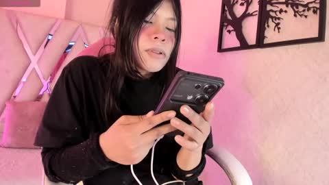 Snapshot of nanit_l chatting on 03.13.26 anna online show from 03.13.26