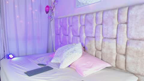 nanymatrioska online show from 05.05.26