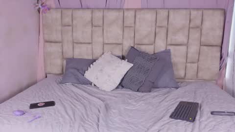 nanymatrioska online show from 06.15.26