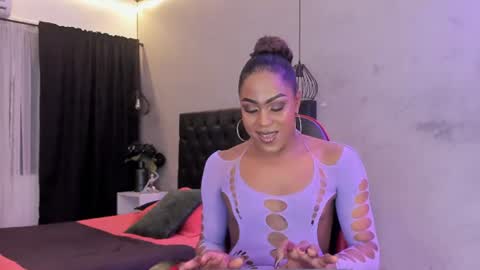 Naomi Blair online show from 07.26.26