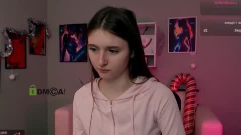 Snapshot of naomi_pratt chatting on 01.07.26 Naomi online show from 01.07.26