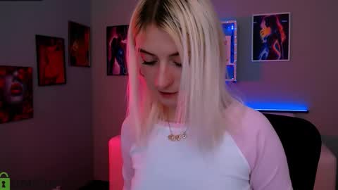 Snapshot of naomi_pratt chatting on 01.17.26 Naomi online show from 01.17.26