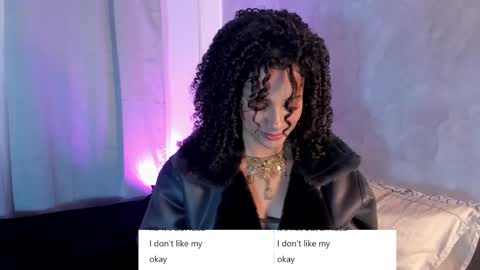 Snapshot of naomidawsonn chatting on 01.15.25 naomidawson online show from 01.15.25