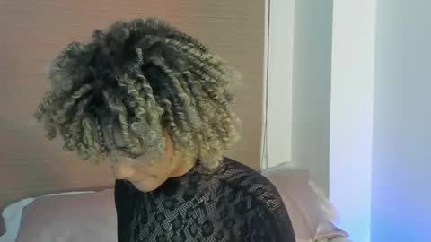 Snapshot of naomidawsonn chatting on 02.27.26 naomidawson online show from 02.27.26