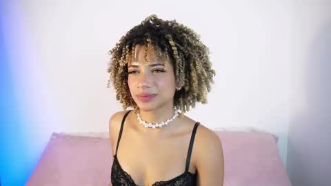 naomidawson online show from 06.02.26