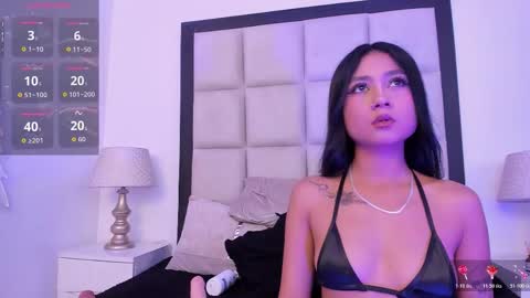 Snapshot of naomiharuno chatting on 02.19.26 naomiharuno online show from 02.19.26