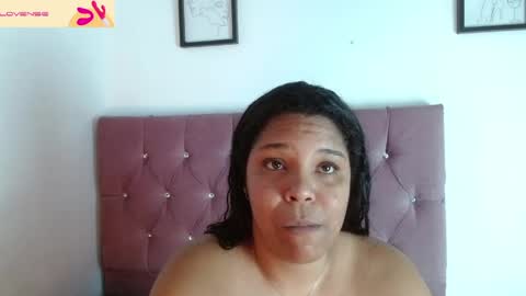 Naomi Campbel online show from 04.12.26