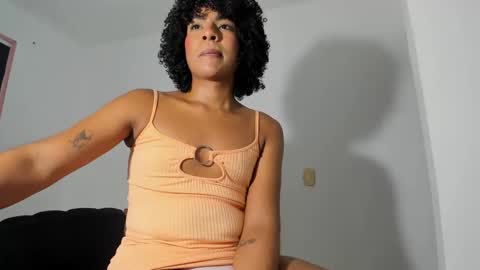 naomiwildburn online show from 12.06.24