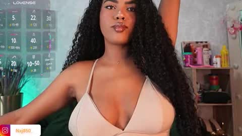 Naomi     online show from 02.19.26