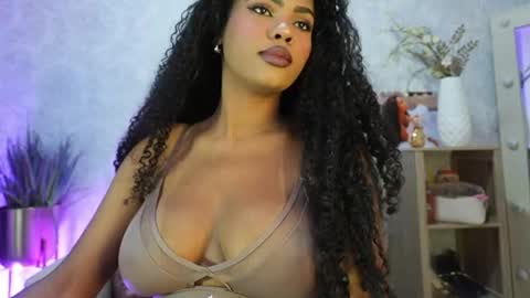 Naomi     online show from 05.07.26