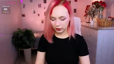 Naomi online show from 04.28.26