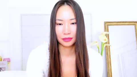 Naomi online show from 03.11.25