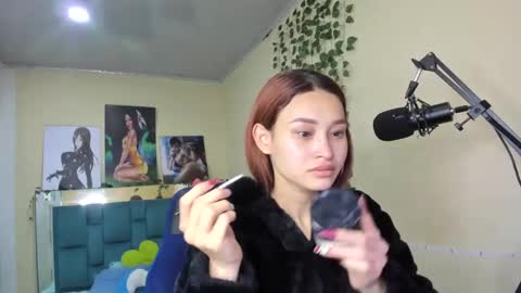 naomy online show from 12.31.24