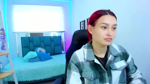 naomy online show from 09.17.25