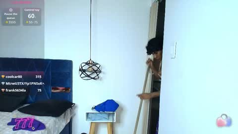 Snapshot of naomy__smith__ chatting on 03.22.26 N A O M Y online show from 03.22.26