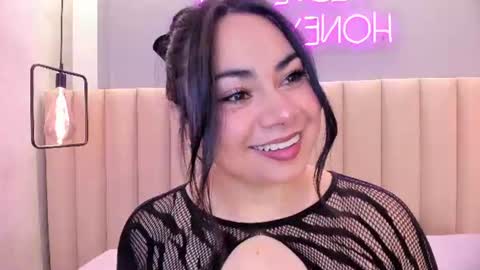 Naomy  online show from 06.10.26