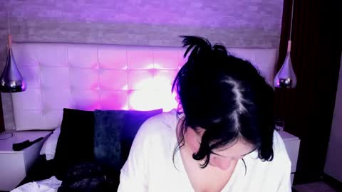 Naomy online show from 05.03.26