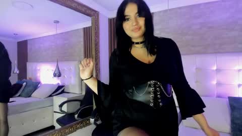 Naomy online show from 05.05.26