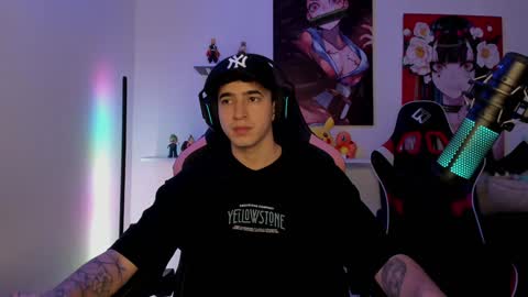 Snapshot of naranjo_seb chatting on 12.30.24 sebastian online show from 12.30.24