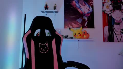 Snapshot of naranjo_seb chatting on 01.10.25 sebastian online show from 01.10.25