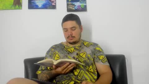 Snapshot of narciso_kh chatting on 02.19.26 deibyd online show from 02.19.26