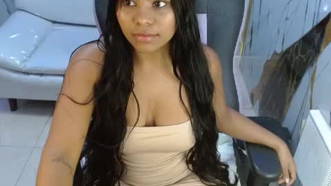 Snapshot of nareya_asha chatting on 06.21.26 NAREYA online show from 06.21.26