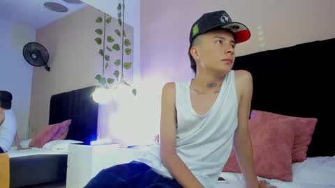 Snapshot of nascary_fox chatting on 09.16.25 Nascary Fox online show from 09.16.25