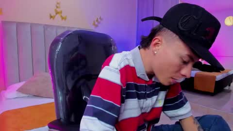 Snapshot of nascary_fox chatting on 01.06.26 Nascary Fox online show from 01.06.26