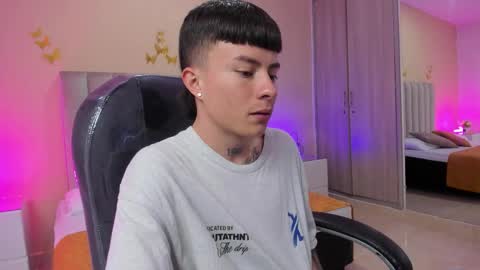 Snapshot of nascary_fox chatting on 01.13.26 Nascary Fox online show from 01.13.26