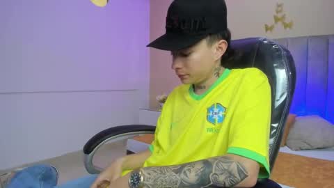 Snapshot of nascary_fox chatting on 02.14.26 Nascary Fox online show from 02.14.26