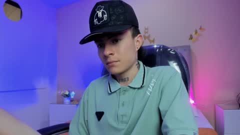 Snapshot of nascary_fox chatting on 02.27.26 Nascary Fox online show from 02.27.26