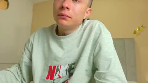 Snapshot of nascary_fox chatting on 06.12.26 Nascary Fox online show from 06.12.26