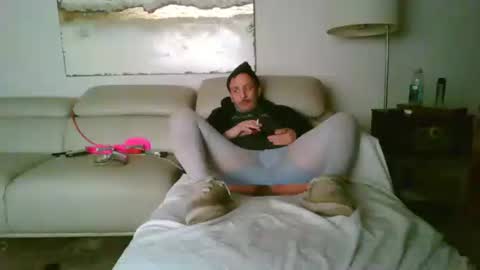 nassobout online show from 02.05.26