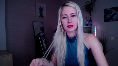 Snapshot of nastasya_cute chatting on 12.09.24 Nastya online show from 12.09.24