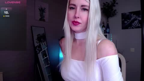 Snapshot of nastasya_cute chatting on 03.12.25 Nastya online show from 03.12.25