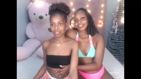 Snapshot of nastyxoul chatting on 11.30.25 nastyxoul online show from 11.30.25