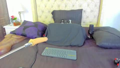 Natalia online show from 02.22.25