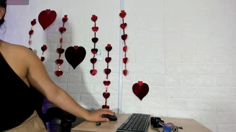 Snapshot of natalia_kiss01 chatting on 02.16.26 Natalia Kiss online show from 02.16.26