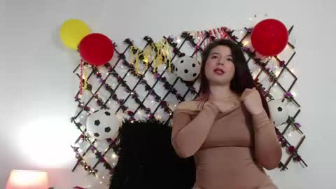 Snapshot of natalia_walker chatting on 07.17.26 Natalia Walker online show from 07.17.26